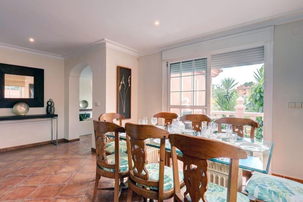 Traditional Spanish Near Puerto Banus Villa